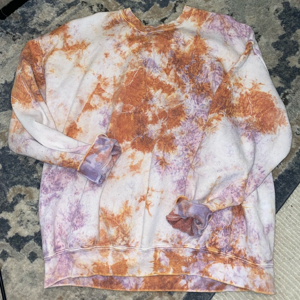 UO crewneck Tye-die